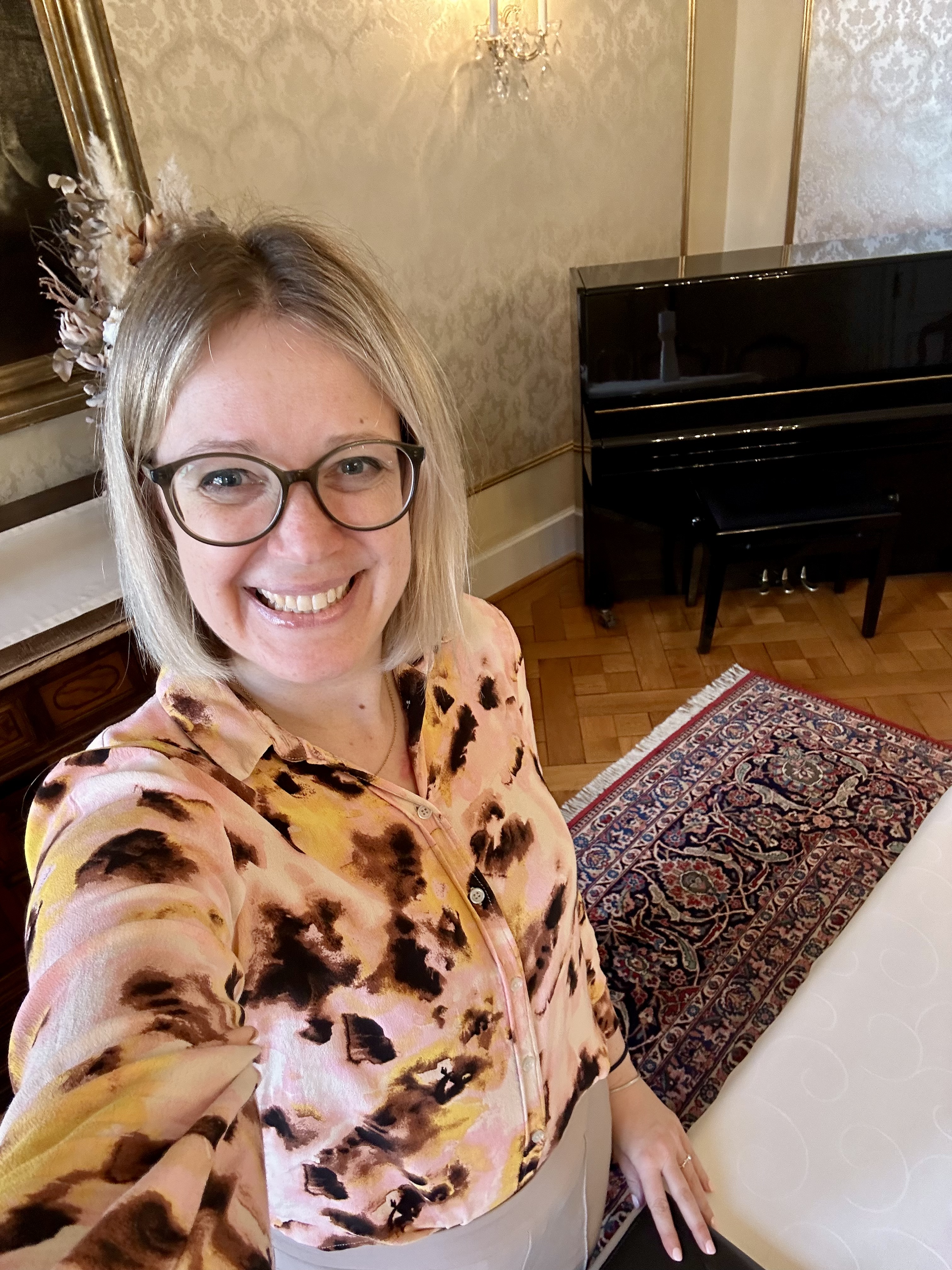 Traurednerin Yvonne Portrait